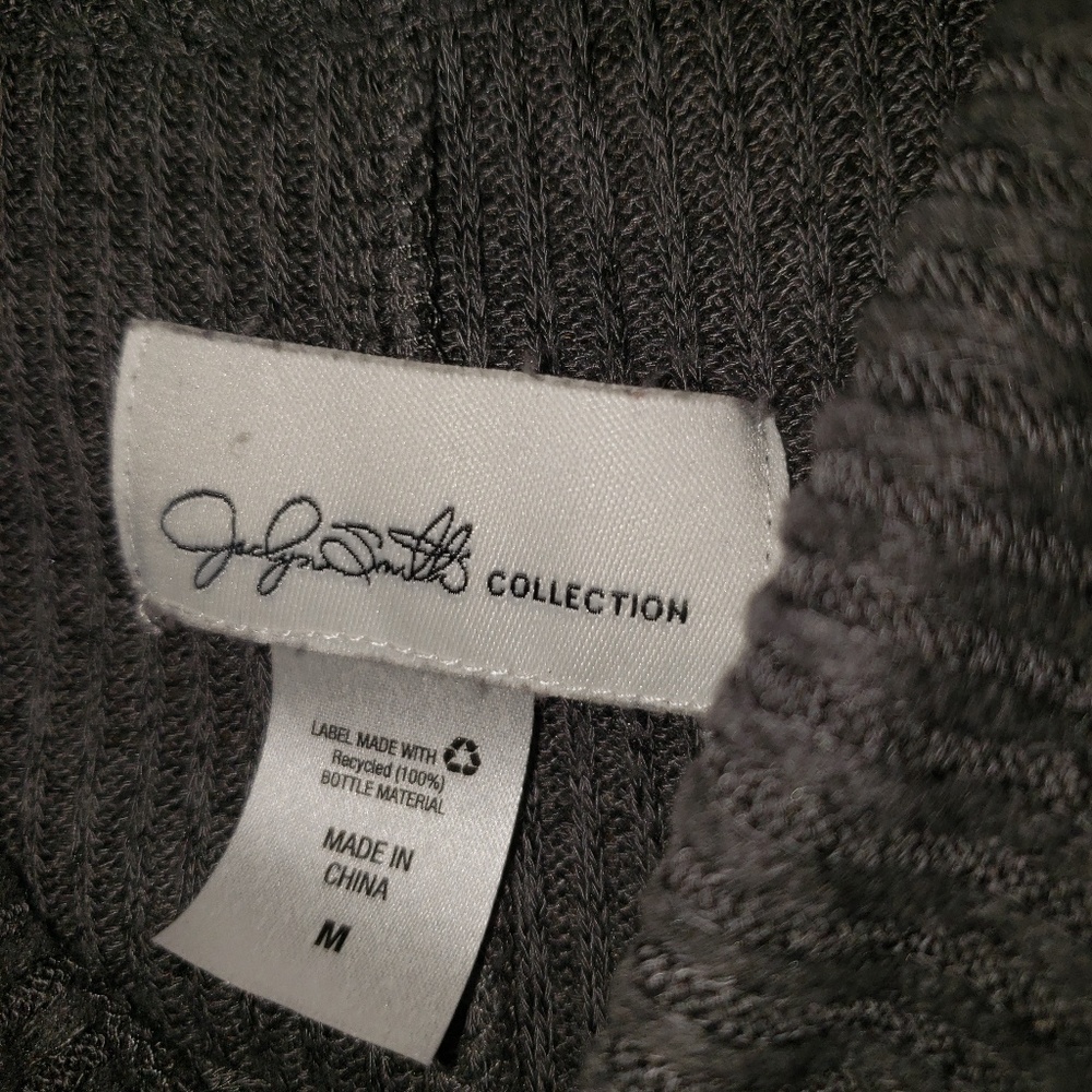 Sweater - Picture 2 of 3